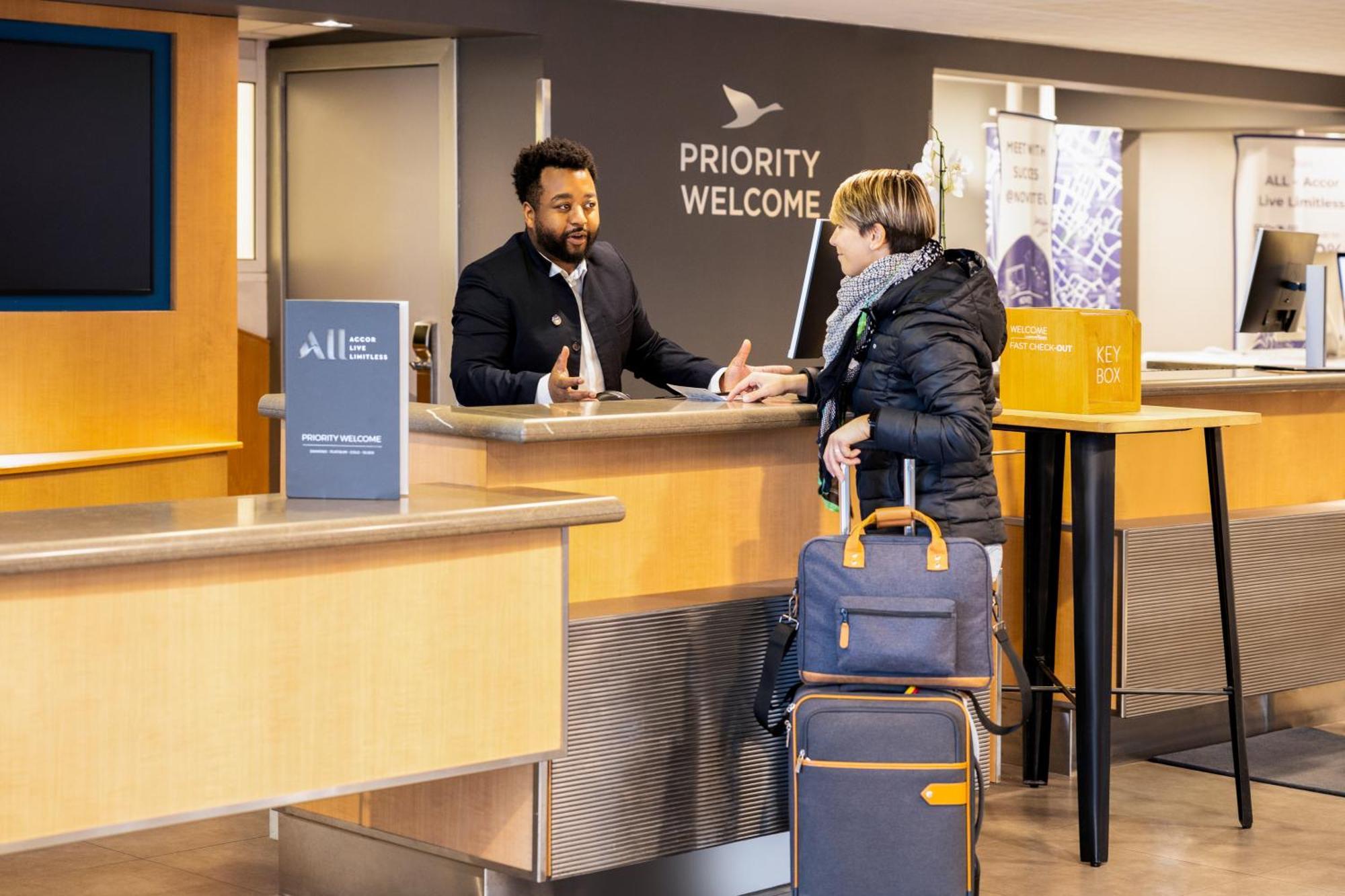 דיגם Novotel Brussels Airport מראה חיצוני תמונה